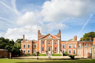 Warbrook House Hotel