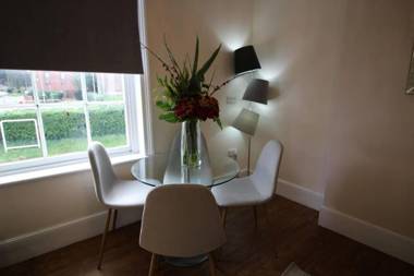 Sterling House @ Short Stays