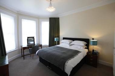 Glenlyn Hotel