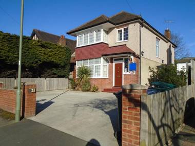 Edgware B&B