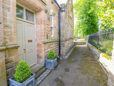 2 St. Marys Close