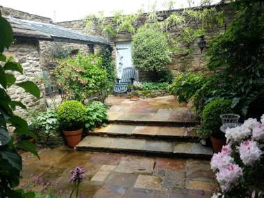 Newgate House