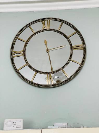 Charming 2-Bedroom Apartment Located in Ayr