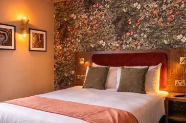 The Bell by Innkeeper's Collection