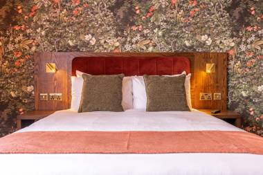 The Bell by Innkeeper's Collection