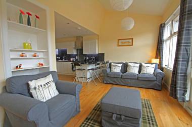 Flat 7 Grampian Road