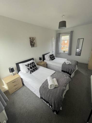 Comfortable & Cosy 2 Bedroom House