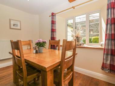 Higher Whiddon Farm Whiddon Well