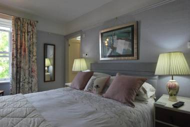 Kentwood Guest House