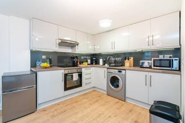 Central Apartment With 55'' Smart TV Netflix