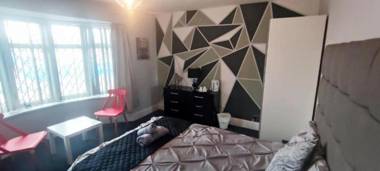 Old Trafford Guest House