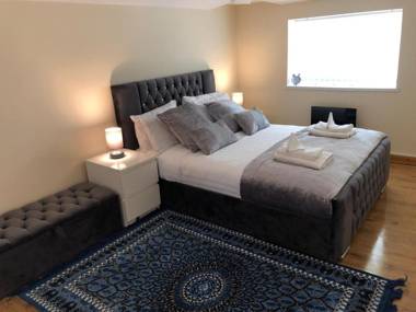 GREEN APARTMENTS UNIQUE EXECUTIVE LUXURY