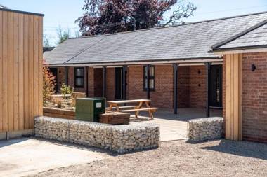 Birch – Three Tuns Apartments