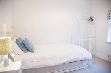 Railway Cottage Aldeburgh (Air Manage Suffolk)