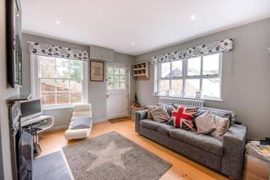 6 West Lane Aldeburgh Air Manage Suffolk