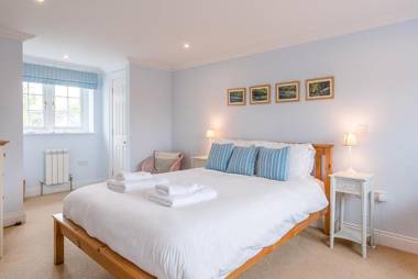 Bluebells Aldeburgh Air Manage Suffolk