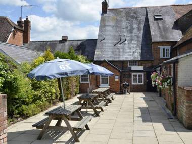 The Antelope at Upavon