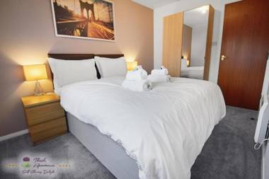 Thistle Apartments-City View Apartment