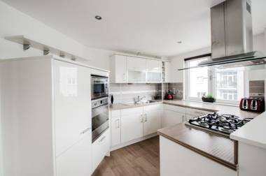 Orange Apartments - Kepplestone