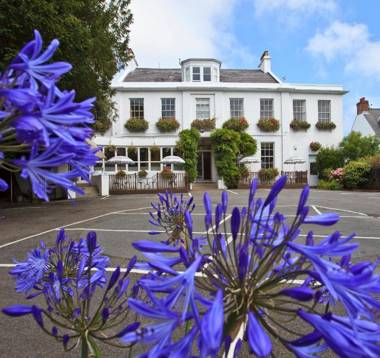 La Collinette Hotel Cottages & Apartments