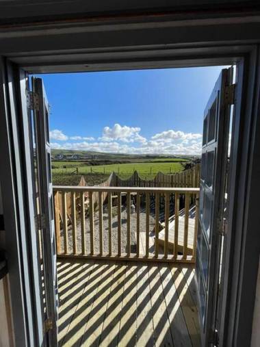 Hidden Hut Secluded Shepherds Hut Titagel