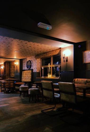 The Queens At Horton