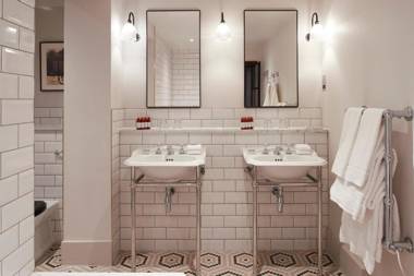 Kimpton Clocktower an IHG Hotel