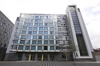Holiday Inn Express Manchester City Centre Arena an IHG Hotel