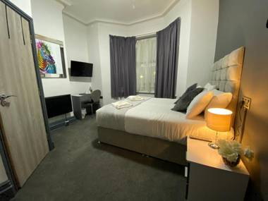 Park City Suites Hotel