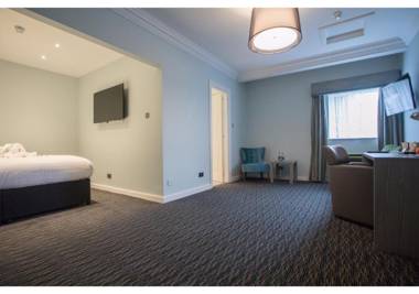 London Chigwell Prince Regent Hotel BW Signature Collection