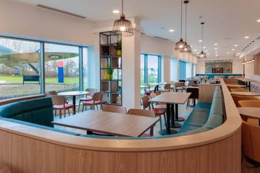 Hampton By Hilton Edinburgh Airport
