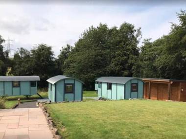 Glamping at Holly Grove Farm