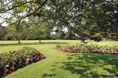 Grovefield House Hotel