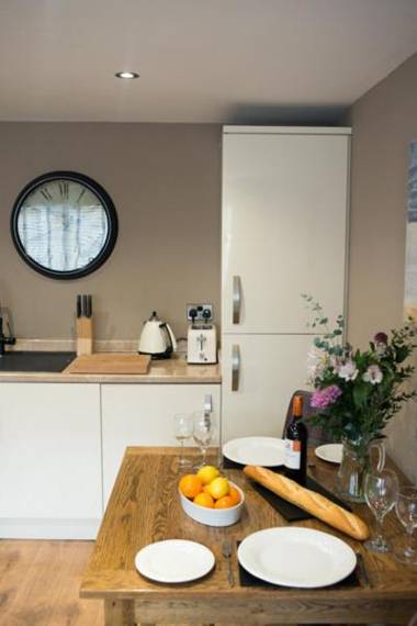 Brewer's Cottage - Brosterfield Farm