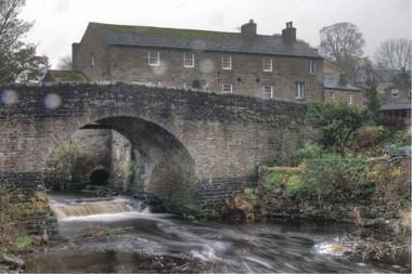 Riverside Bed & Breakfast