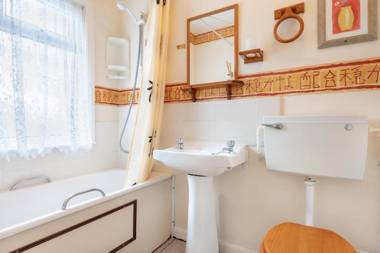 The Mandalay Guest House