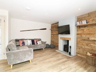 21 Llwyn Gwalch Estate Pwllheli