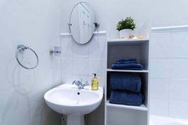 West Highland Apartments - The Nevis