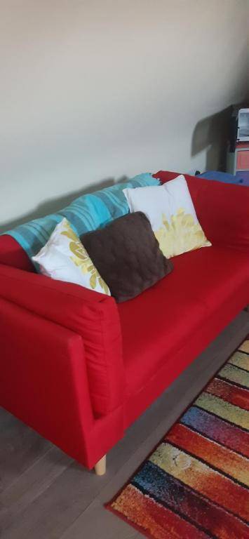 THE CONKERA Saracens head public house high street