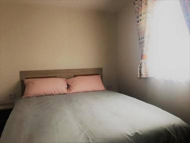 Willow Superior Holiday Home
