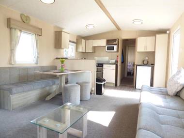 Sunrise 128 at Southview Leisure Park