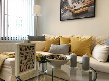 Boutique Collection in Reading by Creatick