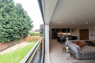 Ivory Lodge (Kennet Serviced Apartments)