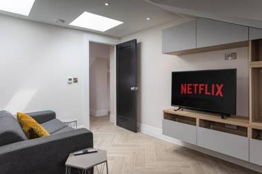 Grayson Court by Deardon Properties