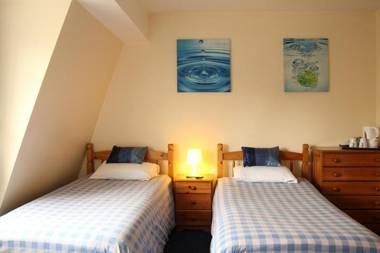 Whitehouse Guestrooms