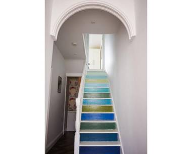 Colourful 3BD home with garden in Southville