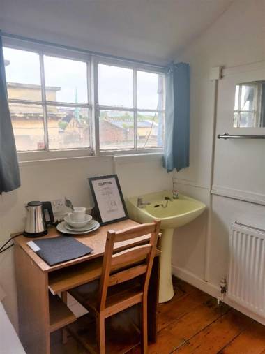 12 Bed Clifton Townhouse