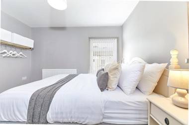 Host & Stay - Sea Breeze