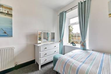 Host & Stay - Blacksmith's Cottage