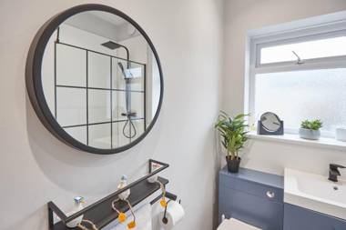 Host & Stay - King's Cottage